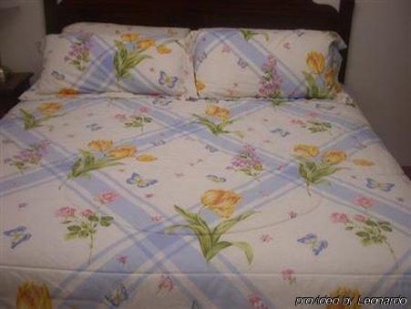 Allen Acres Bed And Breakfast DeRidder Rum bild